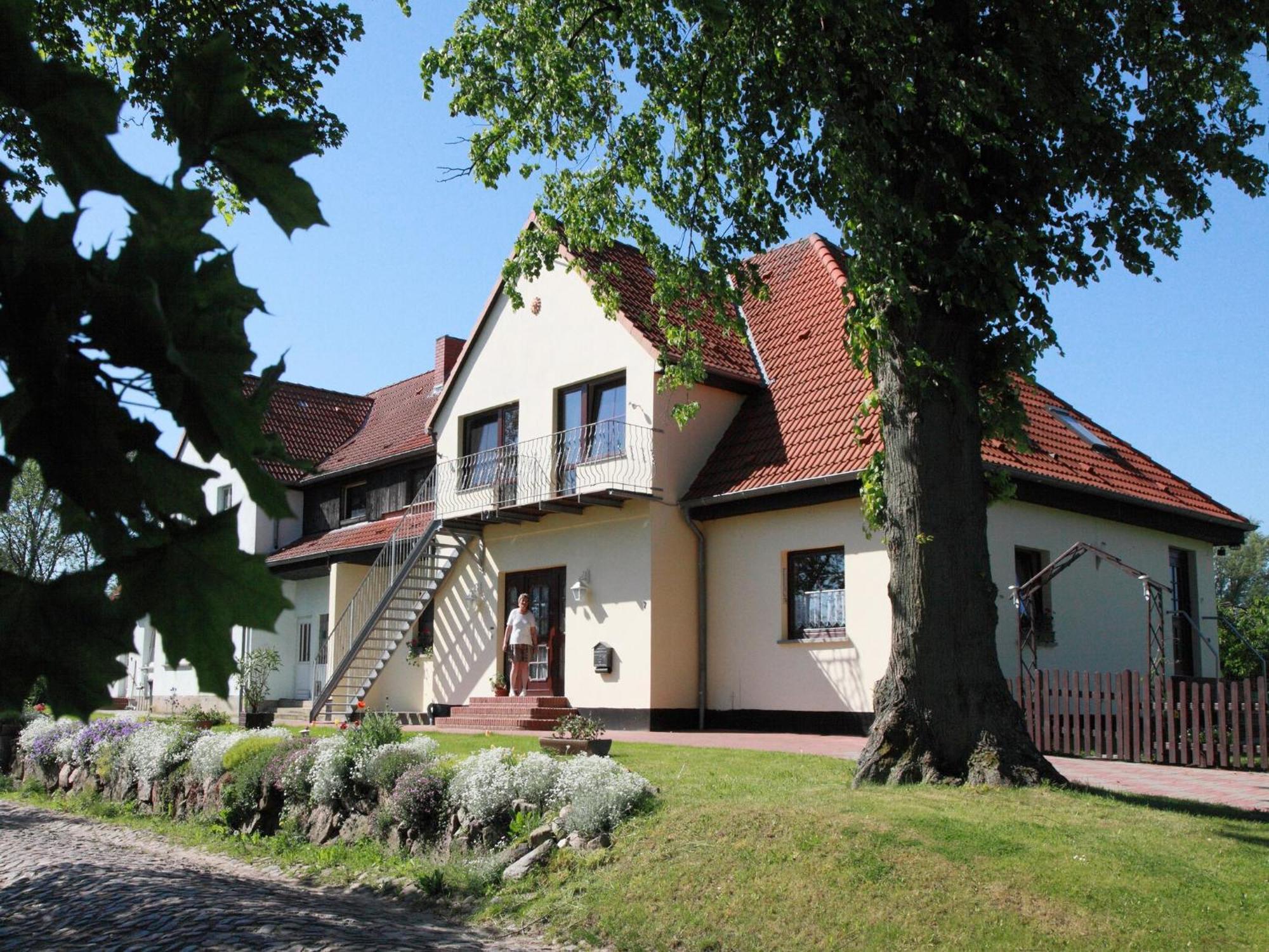 Snug Apartment In Kr Pelin Germany Klein Nienhagen Eksteriør bilde